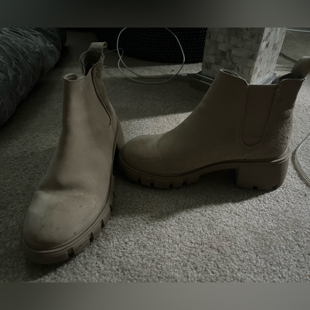 Steve Madden booties